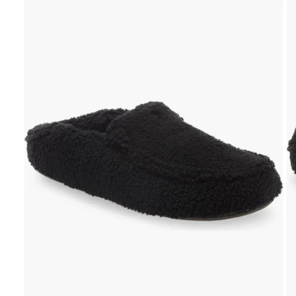 OluKai Women's Black Slippers - Picture 2 of 6